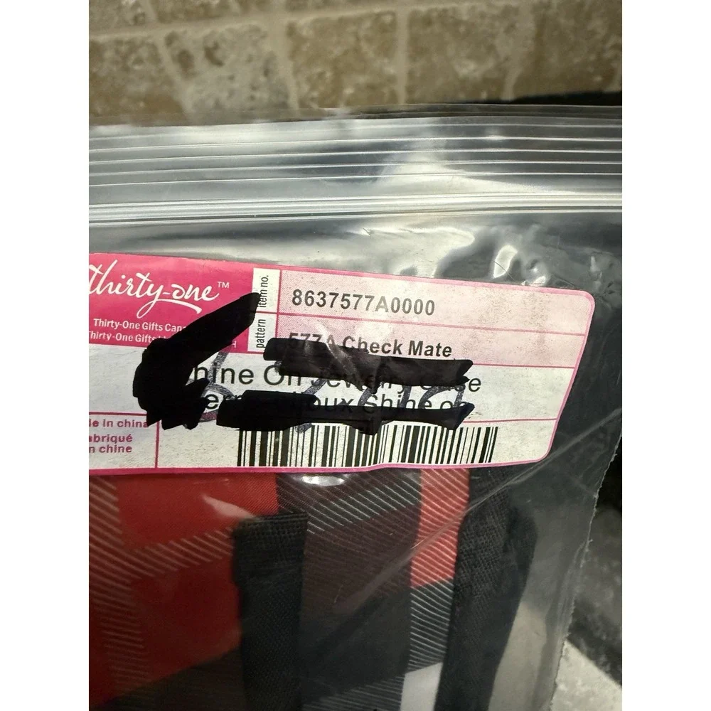 Thirty-One 31 Shine On‎ Jewelry Case in Check Mate Red Plaid New